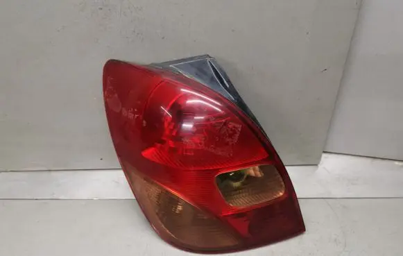 Toyota Corolla Verso E121 Rear/tail lights