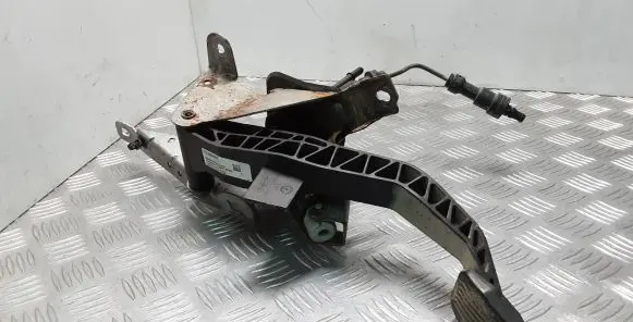 Clutch pedal