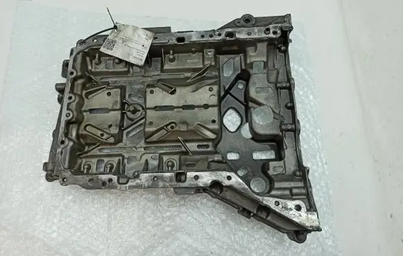 Mercedes-Benz E W212 Oil sump A6510140200 46000