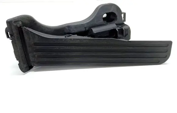 Volkswagen PASSAT B7 Accelerator throttle pedal 1K1723503AJ 6PV01103901