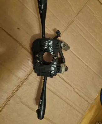 Nissan Sunny Indicator stalk