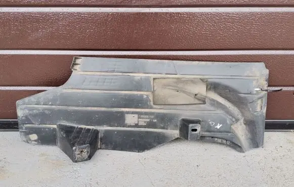 Volvo C30 Trunk boot underbody cover/under tray 30681921