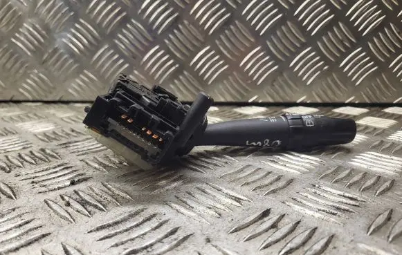 Toyota Corolla Verso E121 Wiper control stalk 173654LH