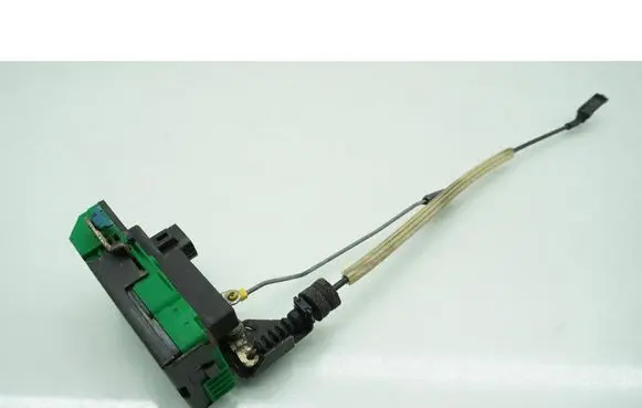 Volvo V70 Front door lock