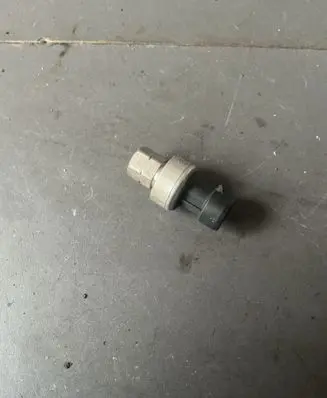 Air conditioning (A/C) pressure sensor