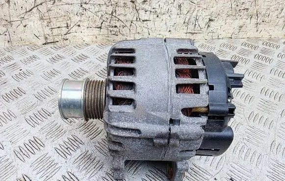 Audi A1 Generator/alternator 05E903026Q