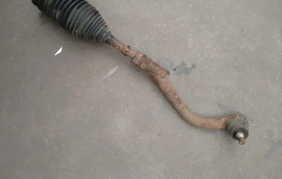 Hyundai Santa Fe Steering tie rod 