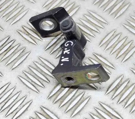Volkswagen PASSAT B8 Rear door lower hinge A046574 8X0831403E