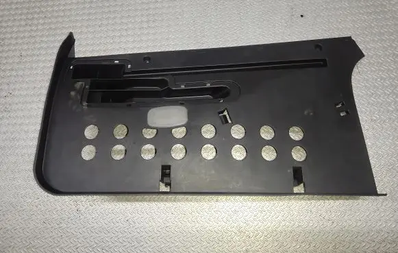 Dashboard lower bottom trim panel