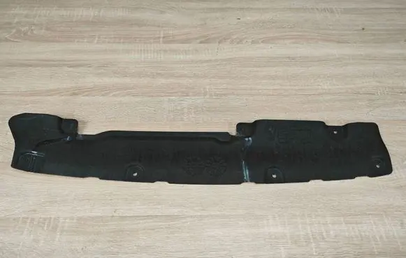 BMW 4 G22 G23 G24 G26 Engine splash shield/under tray 9880616