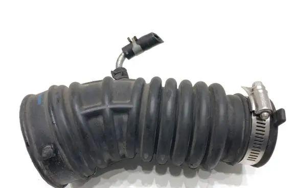 Nissan Juke I F15 Intercooler hose/pipe