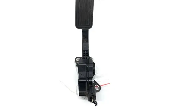 Lexus CT 200H Accelerator throttle pedal 7811076091
