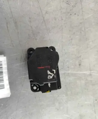 Volvo V50 Air flap motor/actuator 4N5H19E616AC