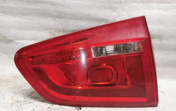 Volkswagen Sharan Tailgate rear/tail lights 7N0945093H 89504966 89504966AZ