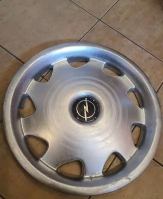 Opel Vectra C R15 wheel hub/cap/trim 90445778 PA6MV30 90445779