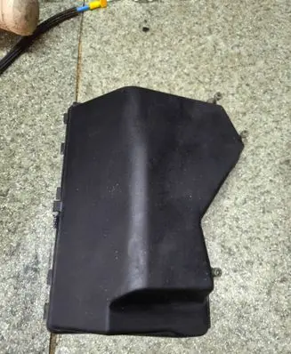 BMW 3 E46 Fuse box cover 12901436443