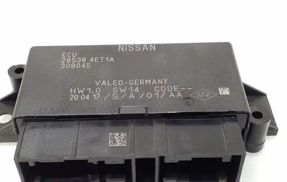 Nissan Qashqai Parking PDC control unit/module 285384ET1A
