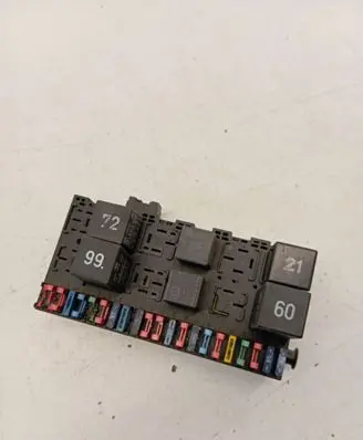 Volkswagen Transporter - Caravelle T4 Fuse box set 357937039