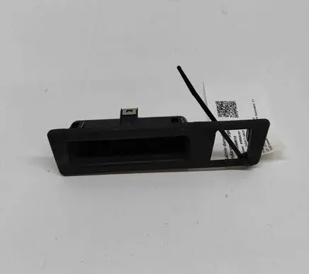 BMW 3 F30 F35 F31 Tailgate/boot open switch button 7368753