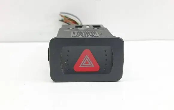 Volkswagen Golf IV Hazard light switch 1J0953235J