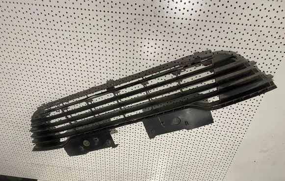 Citroen C4 I Front bumper lower grill 9636215877