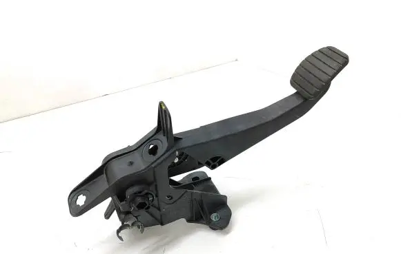 Dacia Lodgy Clutch pedal 465038135R 465033510R 8201298901