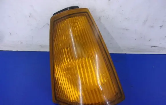 Volvo 340 - 360 Front indicator light 42636R6