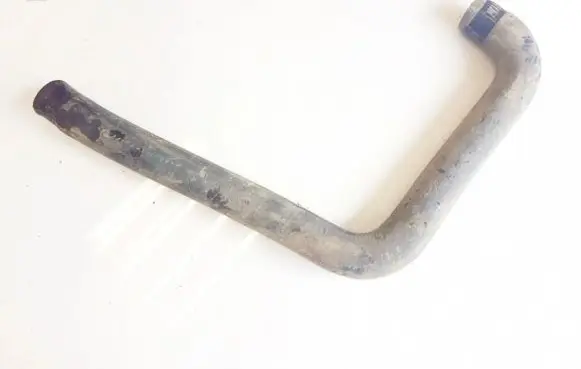 Mercedes-Benz 207 310 Engine coolant pipe/hose 6018320023