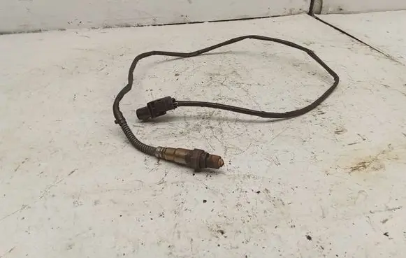 Volkswagen Golf V Lambda probe sensor 1K0998262N 0255017180