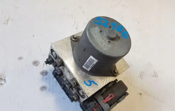 Volkswagen PASSAT B7 ABS Pump 3AA614109G NE52190