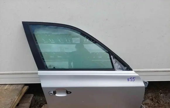 BMW X3 E83 Front door