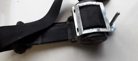 Opel Vectra B Front seatbelt 24433920