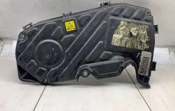 Opel Zafira B Timing belt guard (cover) 55214308