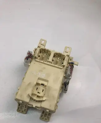Hyundai i10 Fuse module 91952B9351