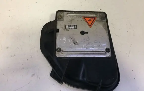 Volkswagen PASSAT B6 Headlight ballast module Xenon 3C0941607