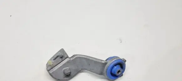 Peugeot 5008 II Intercooler pipe mounting bracket 9803779180
