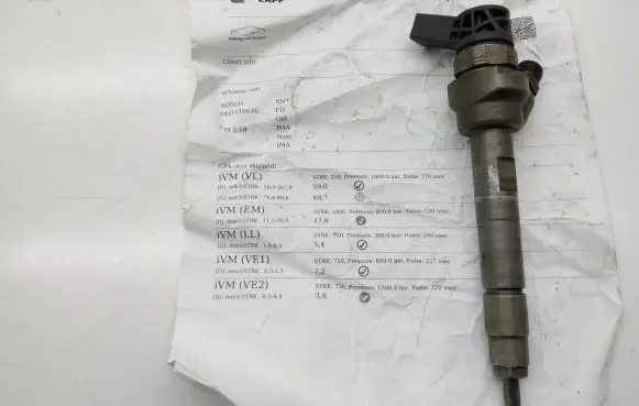 BMW 5 F10 F11 Fuel injector 0445110616