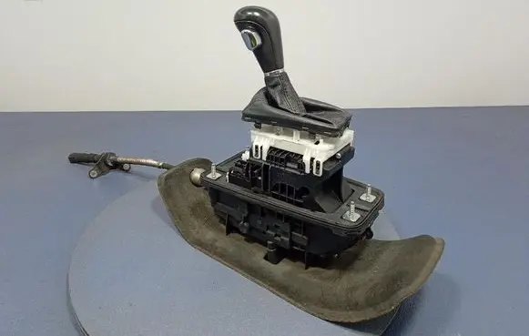 Audi A4 S4 B8 8K Gear shift rod 8K1713041H