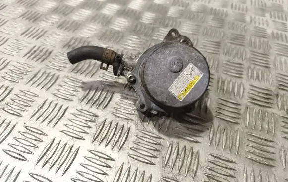 Hyundai i20 (PB PBT) Vacuum pump 