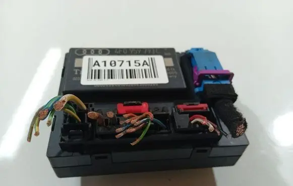 Audi A6 S6 C6 4F Door control unit/module 4F0959793C