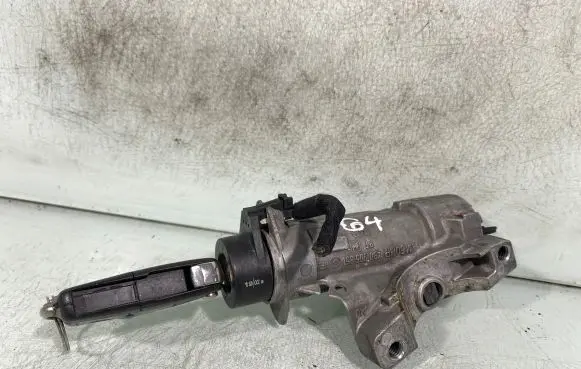 Volkswagen Golf IV Ignition lock 4b0905851c