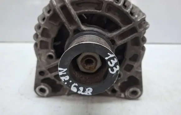 Renault Trafic II (X83) Generator/alternator S27612628 0124525133