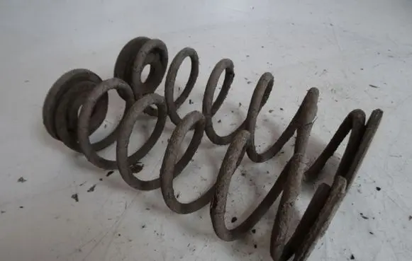 Volkswagen Scirocco Rear coil spring