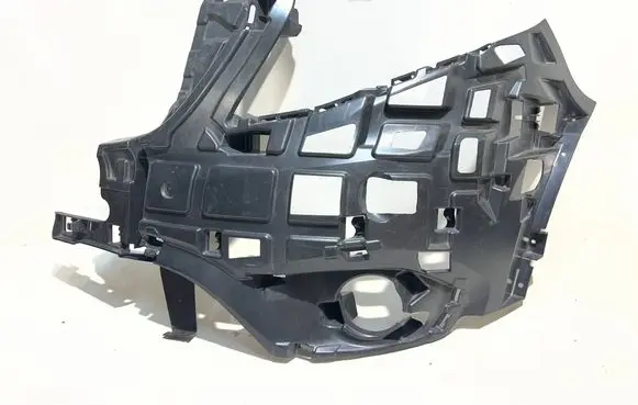 Mercedes-Benz Vito Viano W447 Front bumper mounting bracket A4478856500