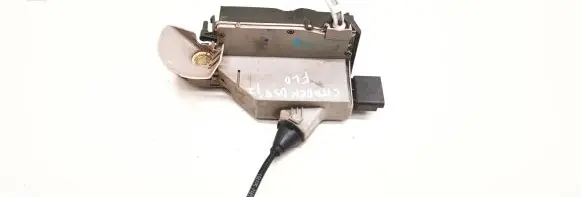 Citroen DS5 Front door lock 968691940B