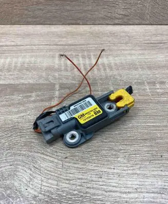 Opel Vectra C Airbag deployment crash/impact sensor 13123276