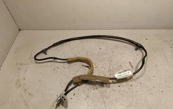 Nissan Navara D40 Radio antenna VP5NFX18812