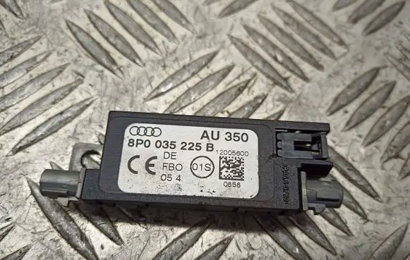 Audi A3 S3 8P Sound amplifier 8P0035225B