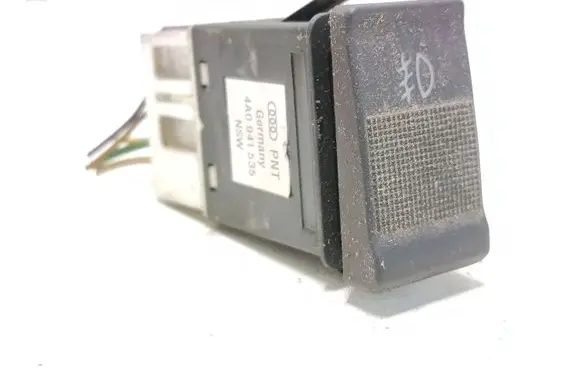 Fog light switch