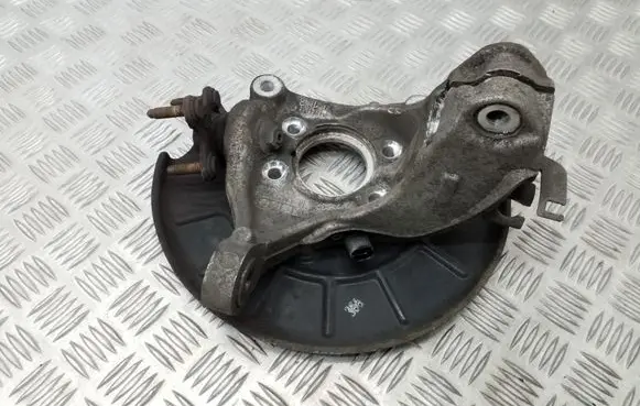 Volkswagen PASSAT B7 Front wheel hub 3C0407258 1K0615312F